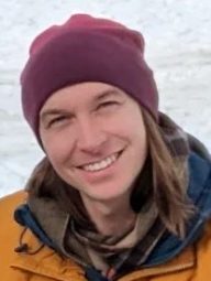 Pavel Komarov Headshot